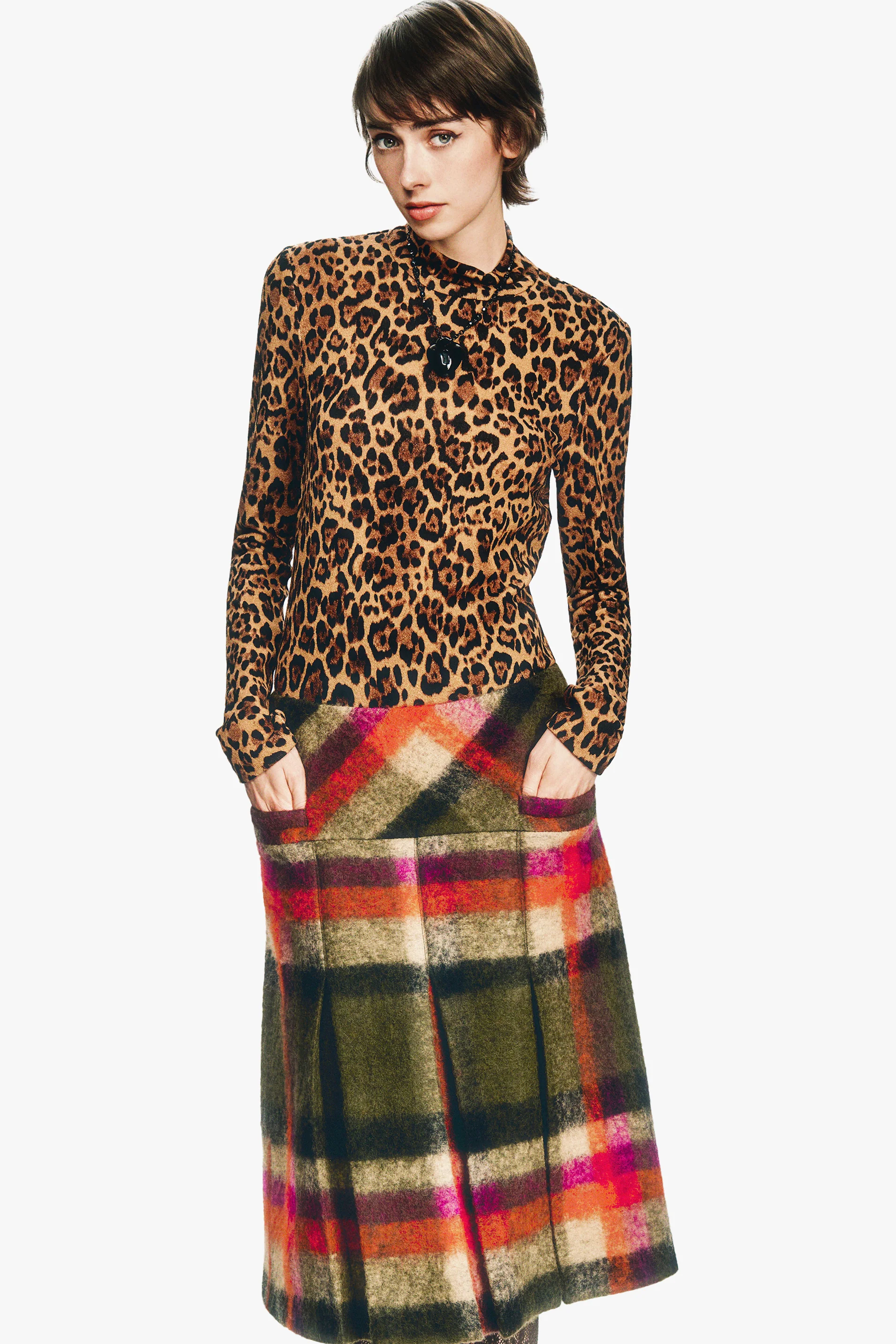 Brushed Wool Plaid Pleated Skirt - Image 6