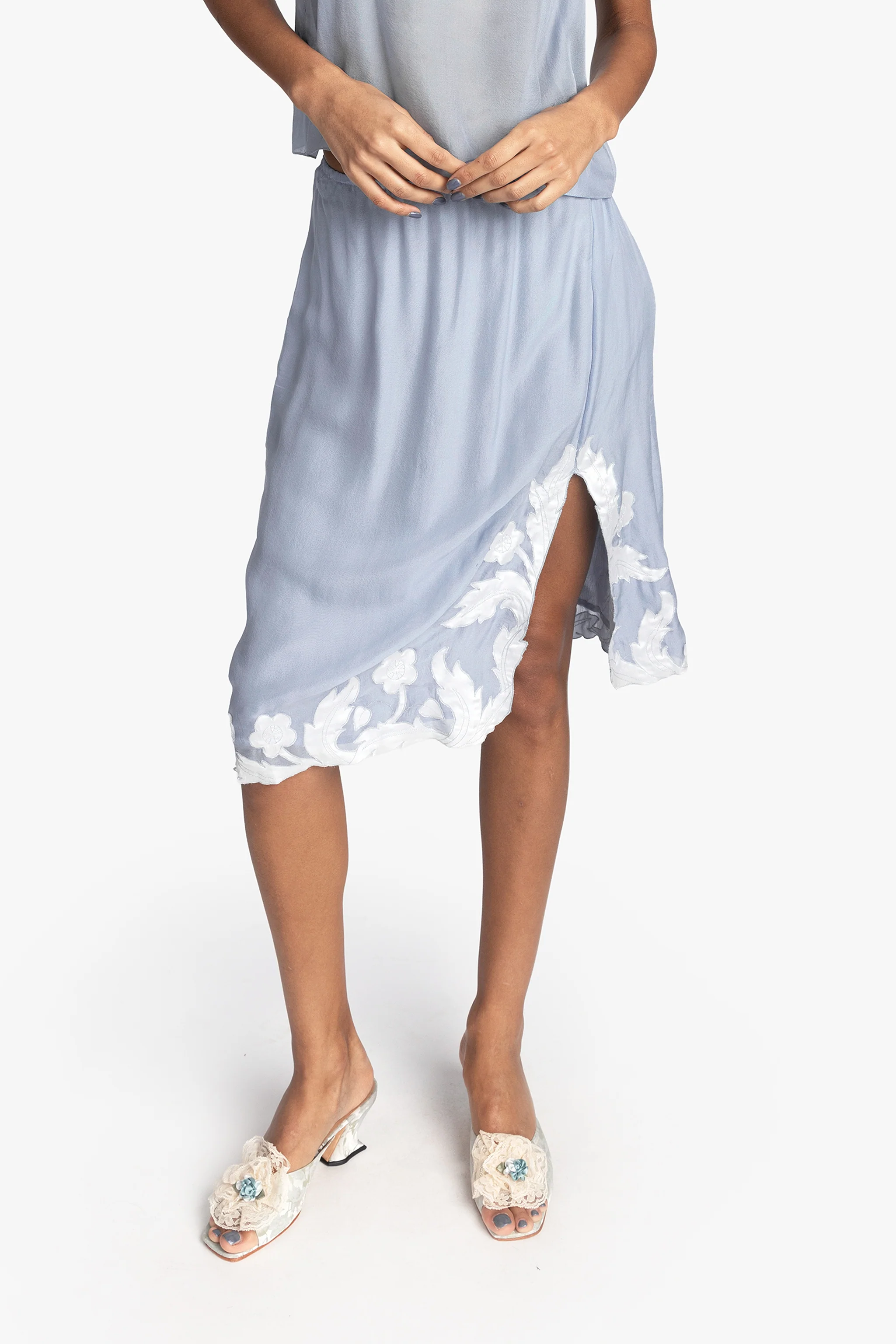 Nouveau Satin Applique Skirt - Image 2