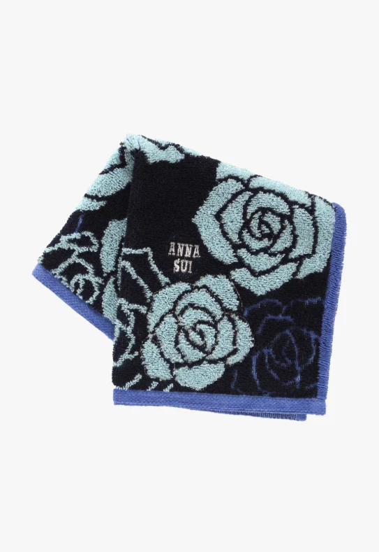 Metallic Bloom Washcloth - Image 3